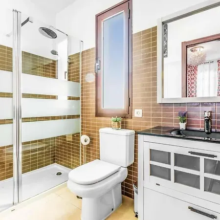 Playa Blanca Sleeps 6 Pool Air Con Wifi Willa *